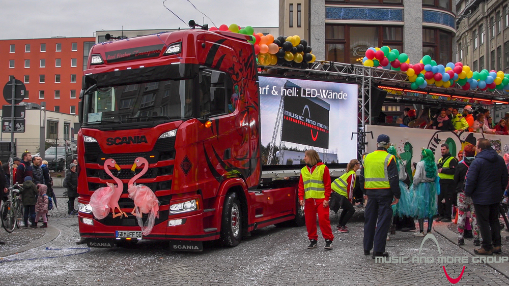 DSC_2736.00_09_19_03